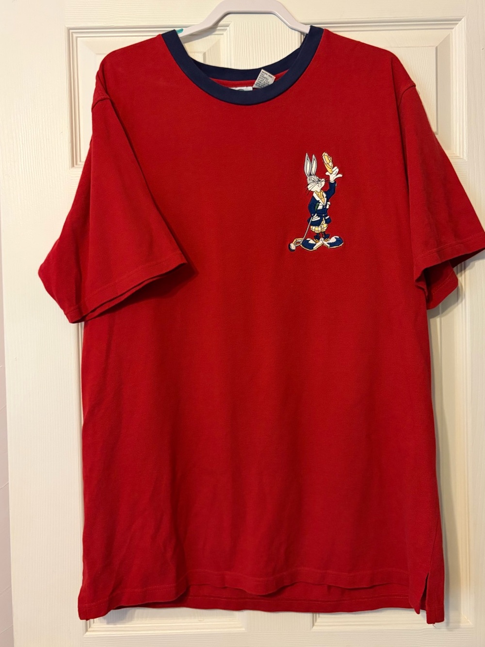 Vintage 1990s Acme Clothing Co. Looney Tunes red T-shirt
